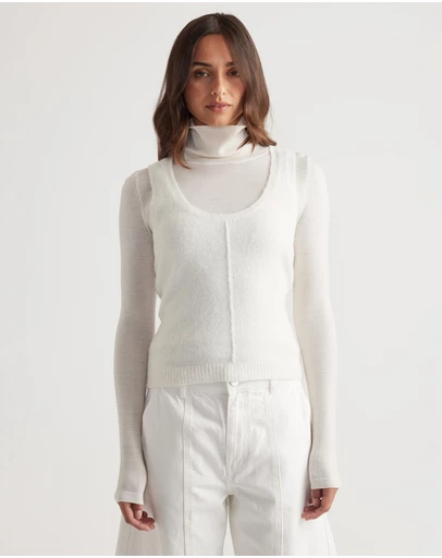 Decjuba - Tyla Fluffy Knit Tank