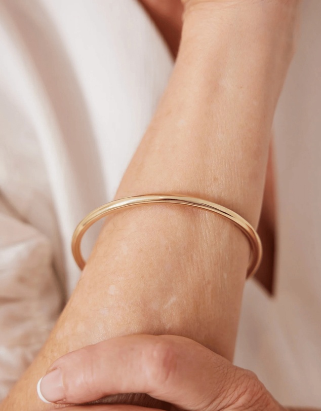 Najo - Simplicity Yellow Gold Bangle