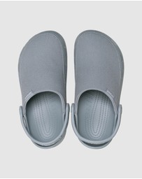 Crocs - Classic Crafted Clogs - Unisex