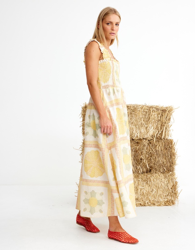 Binny - Straw Bale Dress