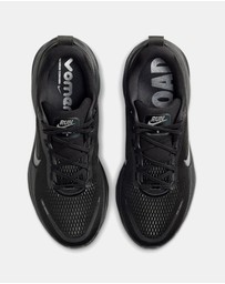 Nike - Vomero 18 - Men's