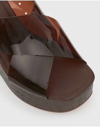 Betts - Flick High Wedge Sandals