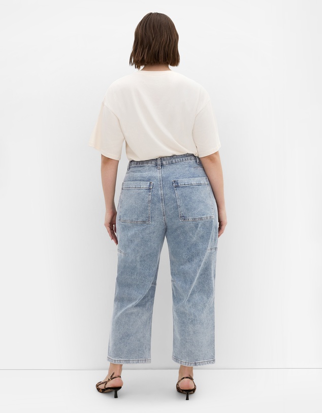 City Chic - Plus size Harley Fit Hazel Barrel Leg Jean - light wash