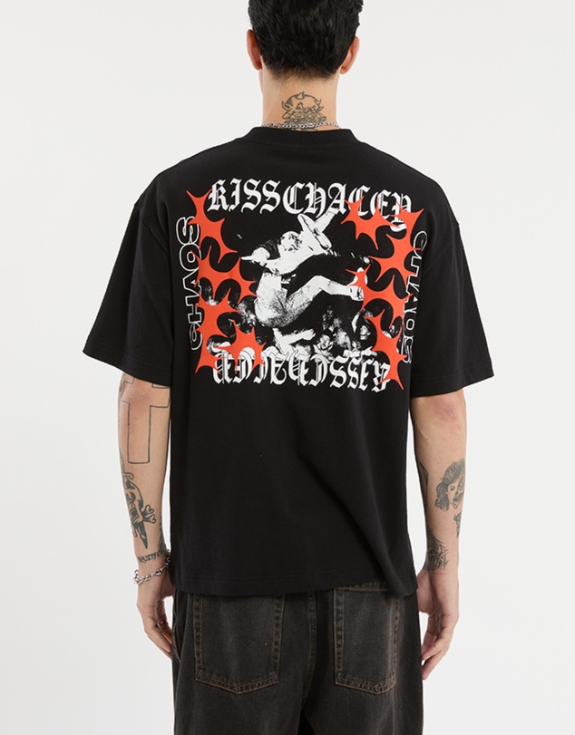 Kiss Chacey - Crowdsurf Street Tee