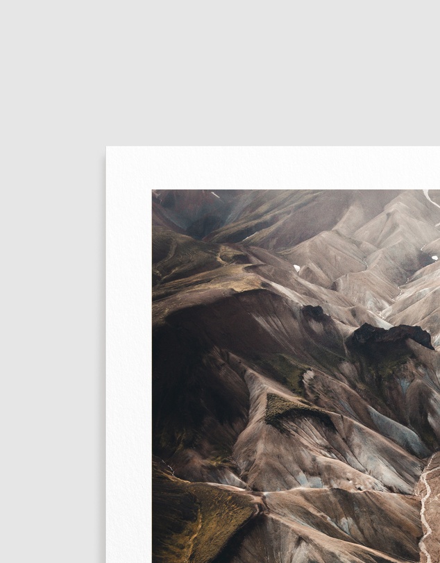 Olive et Oriel - Landmannalaugar by Witold Ziomek Art Print