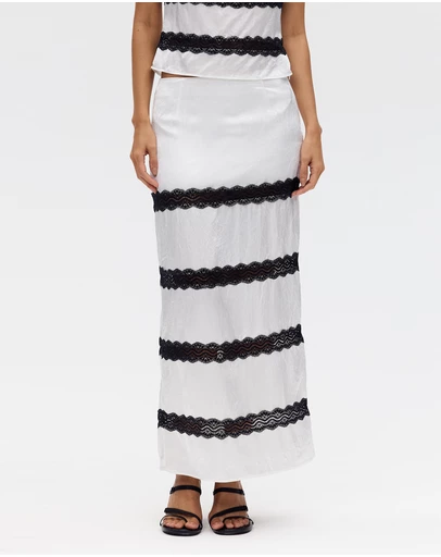 Third Form - Sevin Lace Panelled Skirt