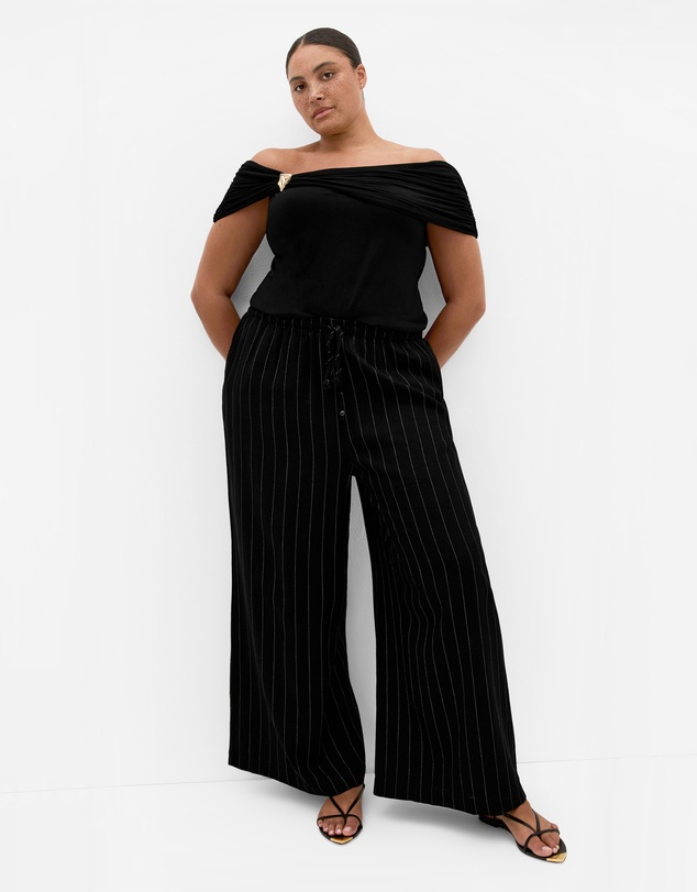 City Chic - Plus Size Buckle Off Shoulder Top - black