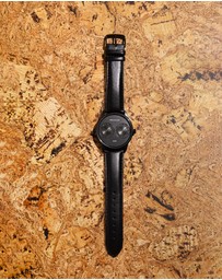 Maxum - Maxum x Taylor Steele - Black Dial, Black Case & Black Leather Bracelet