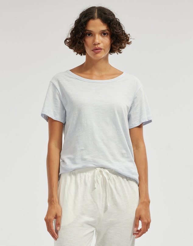 Amelius - Kie Rounded Hem Tee