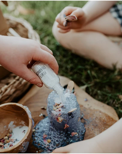 The Little Potion Co - Colour Mood Potion Kit - Colour changing
