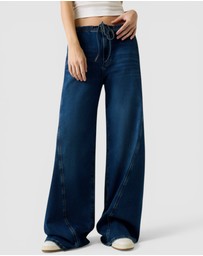 GUESS - GUESS JEANS Low-rise Jogger Twisted Extra Wide Jeans