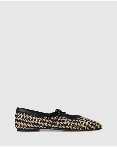 S by Sempre Di - Wendel Slip Ons