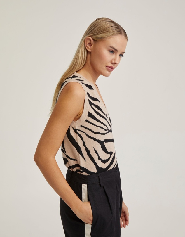 Oxford - Zebra Knitted Vest