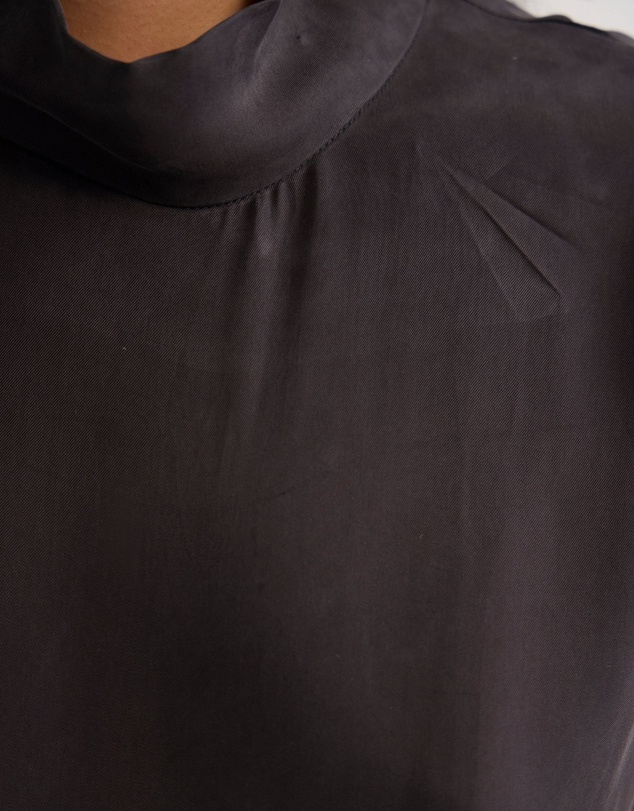 Oxford - Shelly Cupro Top