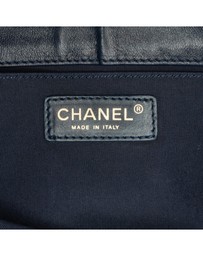 Pre-Loved by Azura Reborn - Pre-Loved chanel Fashionable Tweed Flap Shoulder Bag with Elegant Design