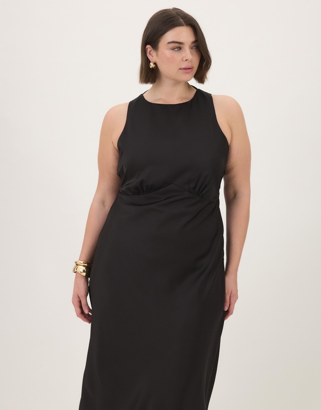 Atmos&Here Curvy - Amelie Satin Draped Back Maxi Dress