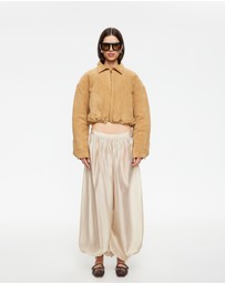 Lioness - Serrano Bomber