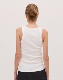 Cloth & Co. - The Ribbed Tank