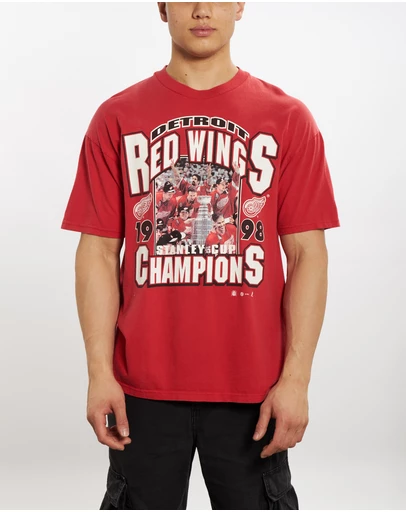 Vintage by The Real Deal - Pre Loved - 1998 NHL Detroit Red Wings Tee