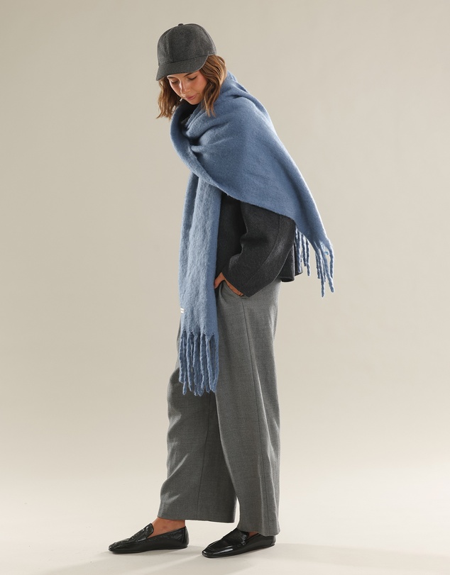 Morgan & Taylor - Ella Woven Scarf in Blue