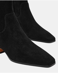 Steve Madden - Dusty Black Suede Boots