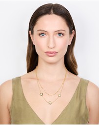 Lovisa - Waterproof Gold Plated Stainless Steel Flower Layered Necklace