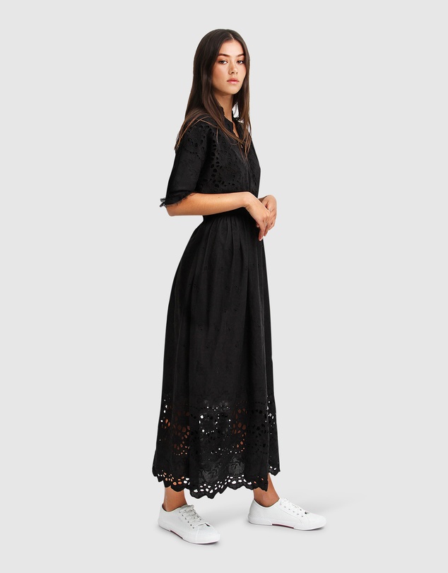 Belle & Bloom - All Eyes On Me Midi Dress