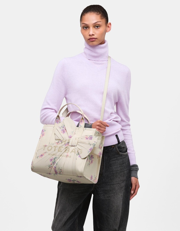 Marc Jacobs - The Medium Tote