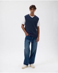 AERE - V-Neck Wool Vest