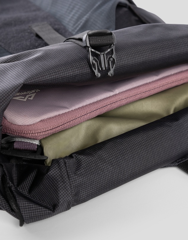 Kathmandu - Trailhead Accessory Digi Pouch