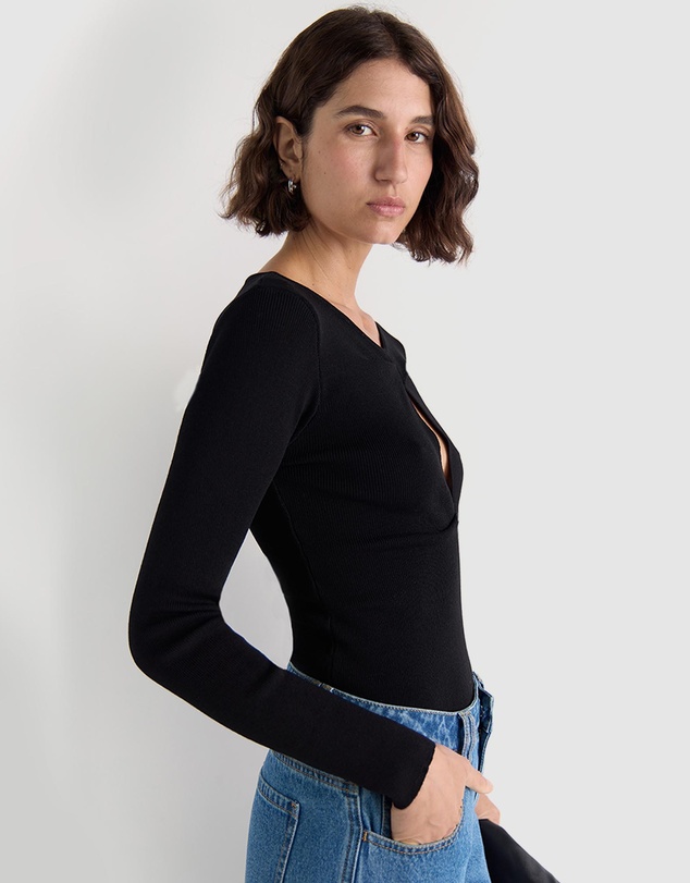 Staple the Label - Mira Twist Knit Top