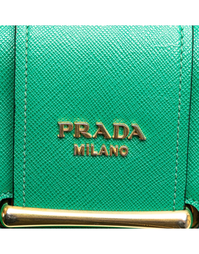 Pre-Loved by Azura Reborn - Pre-Loved prada Elegant Top Handle Bag with Chain Strap