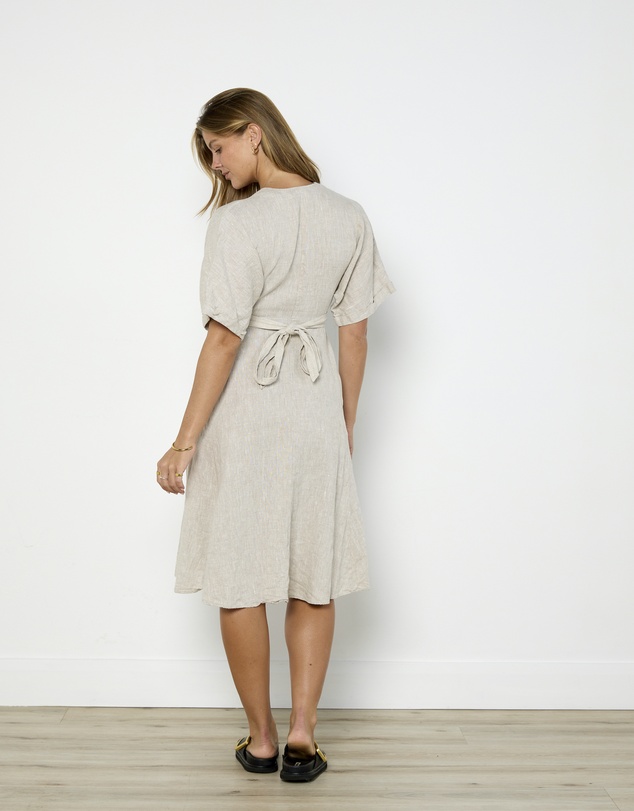 Cirkular - Pre-Loved - Reformation Taupe Linen Midi Dress