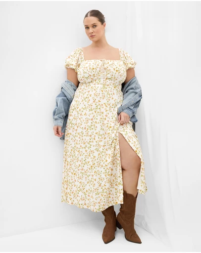 City Chic - Plus size Abbie Short Sleeve Blossom Print Maxi Dress - ivory