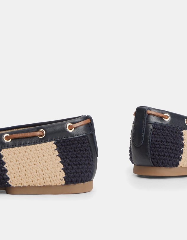 Tommy Hilfiger - Sailor Flex Crochet Boat Shoes - Women's