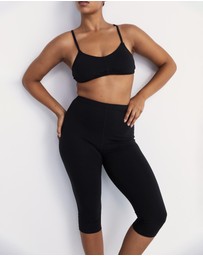 Pinky & Kamal - Capri Leggings