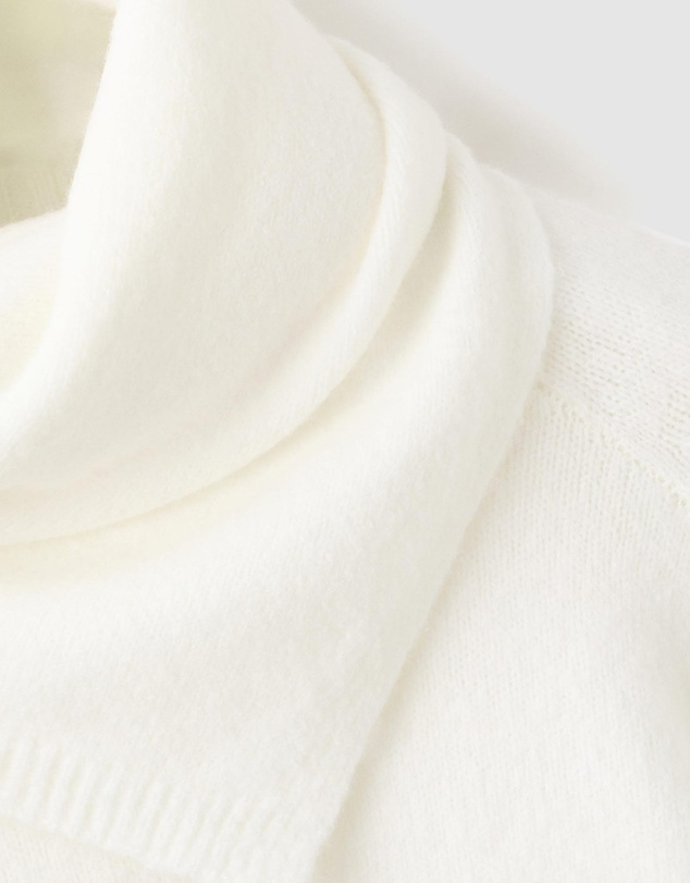 M.N.G - Knitted Sweater With Scarf