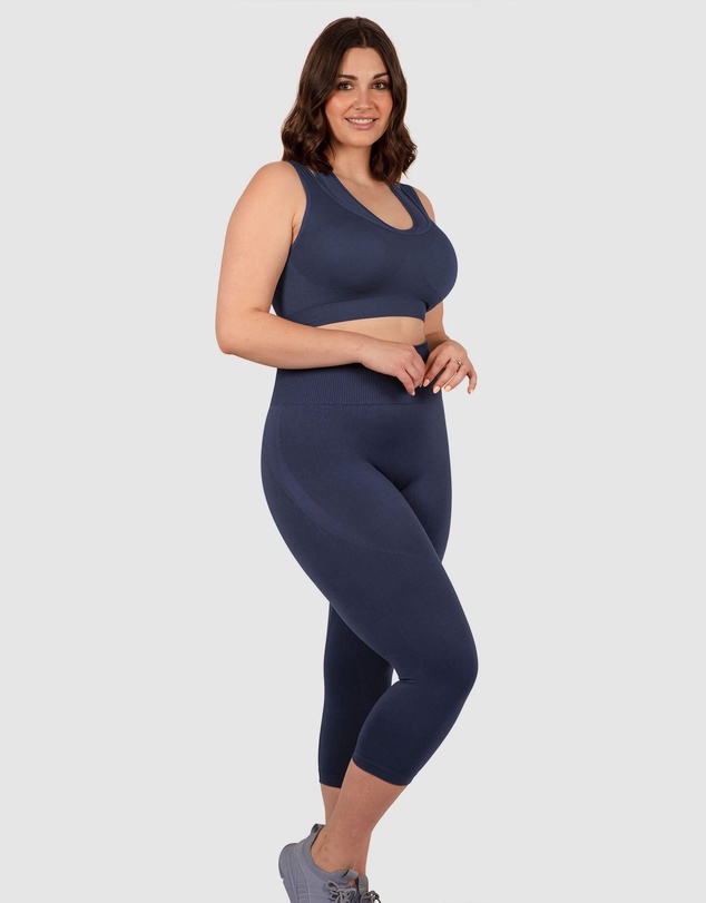 B Free Intimate Apparel - Seamless High Waist 3/4 Capri Leggings