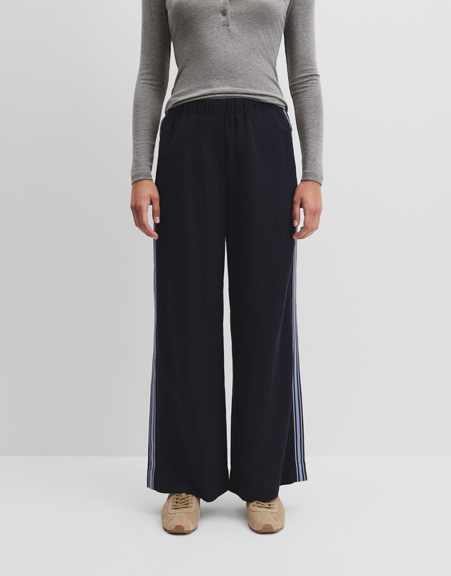 Country Road - Woven Track Pant