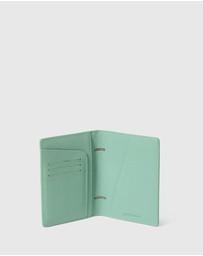 Kinnon - Earle Passport Holder