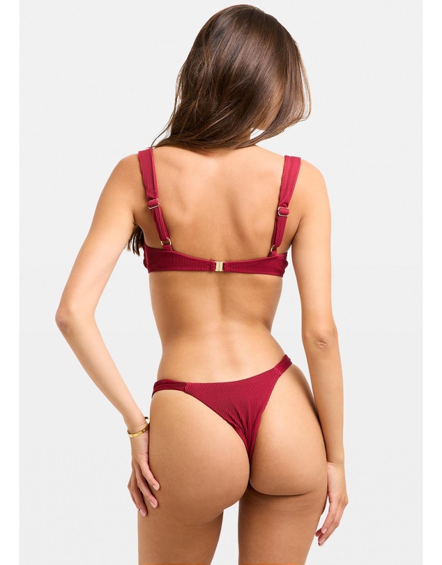Subtitled - Rib Thick Strap Underwire