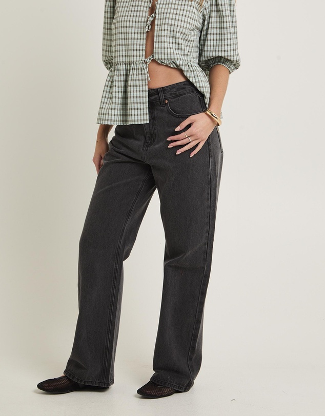 Subtitled - Alexa Mid Rise Relaxed Denim Jeans