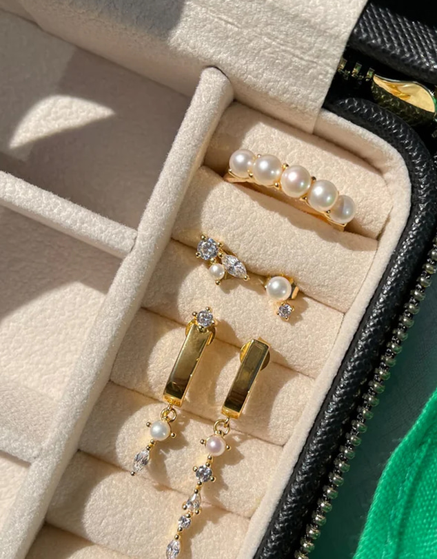 Sif Jakobs - Adria Uno Piccolo Earrings Gold