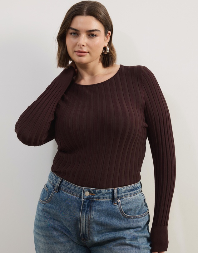 Atmos&Here Curvy - Rumi LS Fitted Rib Knit Top