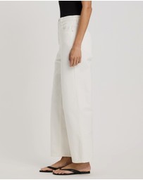 Atmos&Here - Milla Straight Leg Jeans