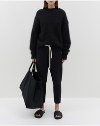 Bassike - stretch twill tapered pant