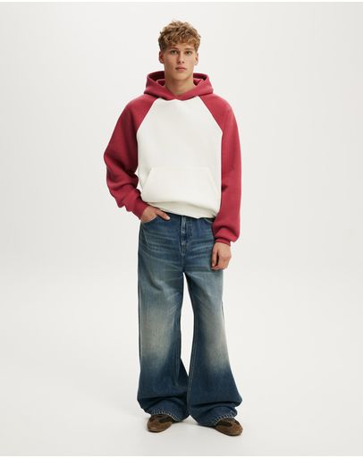 CHALK WHITE  SUMMIT RED RAGLAN