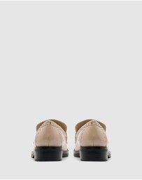 Nine West - Yums