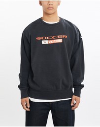 Vintage by The Real Deal - Pre Loved - Vintage Nike Wartburg Knights Soccer Sweatshirt