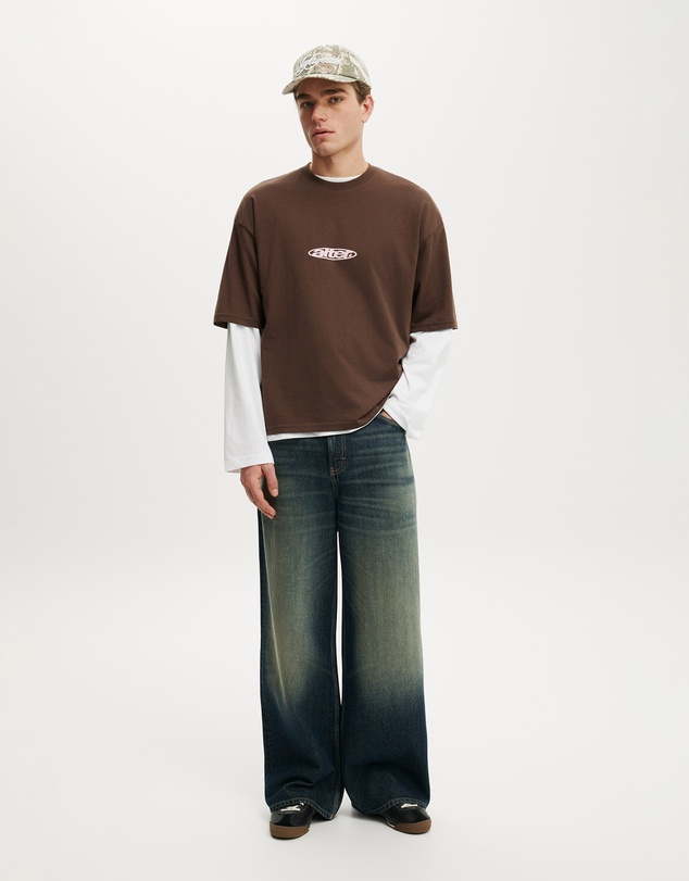 Cotton On - Cropped Fit Graphic T-Shirt